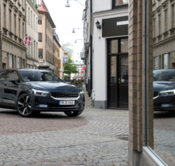 polestar极星2长续航双电机版正式上市 售价33.8万起